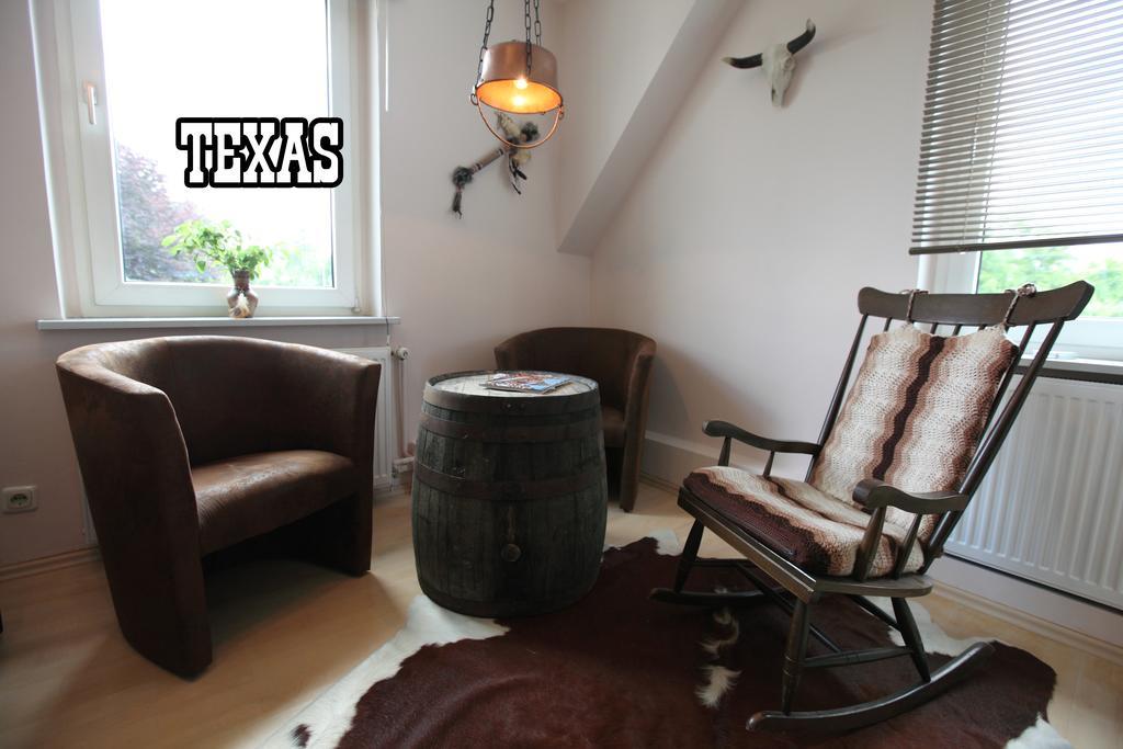 Little Hawaii & Texas Διαμέρισμα Bad Wildungen Δωμάτιο φωτογραφία
